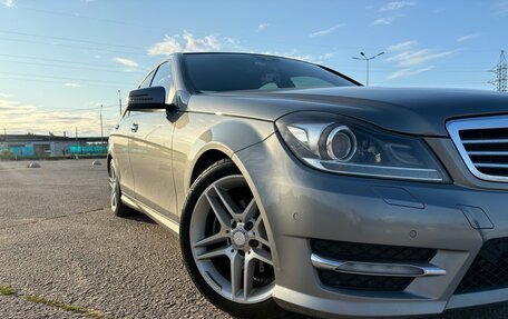 Mercedes-Benz C-Класс, 2012 год, 1 650 000 рублей, 15 фотография
