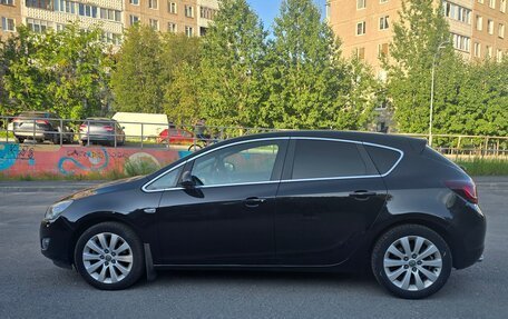 Opel Astra J, 2011 год, 700 000 рублей, 8 фотография