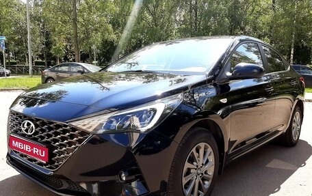 Hyundai Solaris II рестайлинг, 2021 год, 1 735 000 рублей, 1 фотография