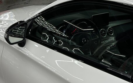 Mercedes-Benz C-Класс, 2017 год, 3 000 000 рублей, 7 фотография