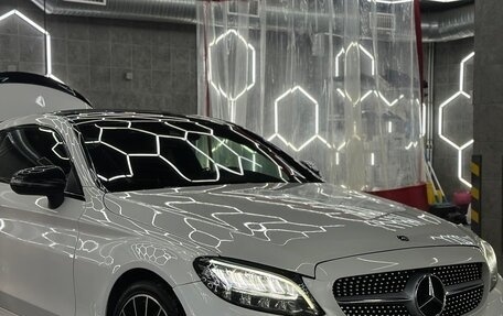 Mercedes-Benz C-Класс, 2017 год, 3 000 000 рублей, 2 фотография