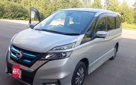 Nissan Serena IV, 2019 год, 2 050 000 рублей, 3 фотография