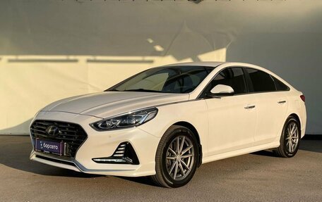 Hyundai Sonata VII, 2018 год, 1 980 000 рублей, 3 фотография