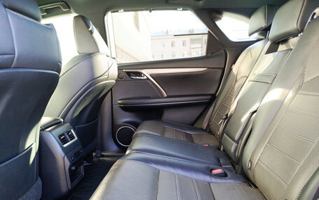 Lexus RX IV рестайлинг, 2016 год, 3 800 000 рублей, 16 фотография