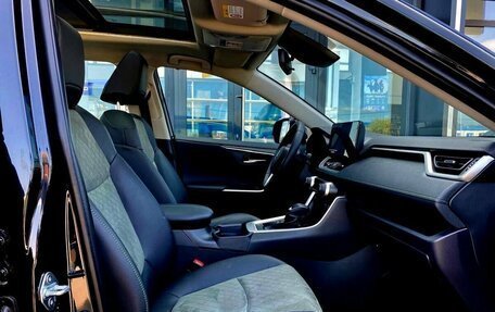 Toyota RAV4, 2024 год, 4 350 000 рублей, 26 фотография