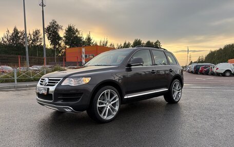 Volkswagen Touareg III, 2007 год, 1 600 000 рублей, 2 фотография