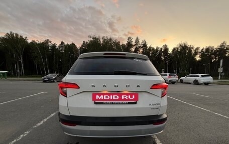 Skoda Karoq I, 2020 год, 2 200 000 рублей, 3 фотография