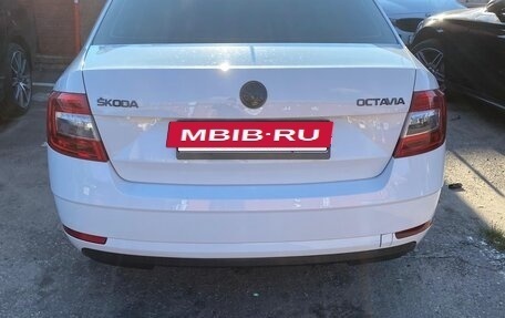 Skoda Octavia, 2019 год, 1 000 000 рублей, 2 фотография