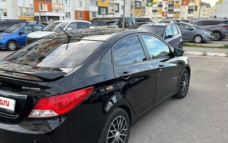 Hyundai Solaris II рестайлинг, 2012 год, 750 000 рублей, 5 фотография