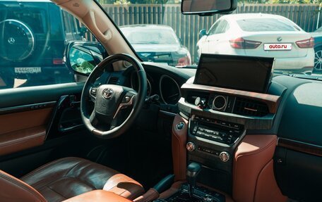 Toyota Land Cruiser 200, 2014 год, 4 700 000 рублей, 9 фотография