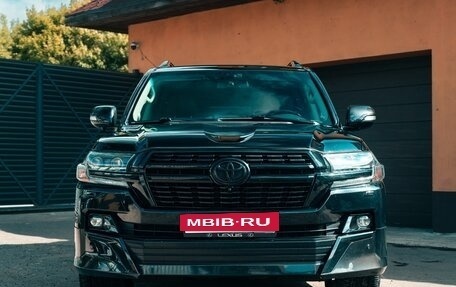 Toyota Land Cruiser 200, 2014 год, 4 700 000 рублей, 3 фотография