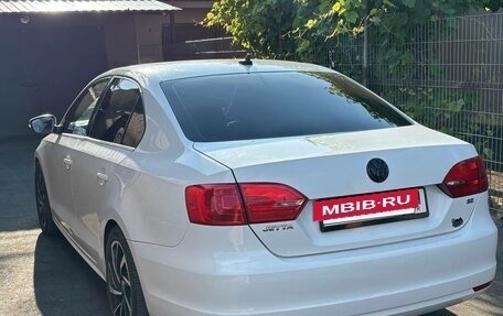 Volkswagen Jetta VI, 2014 год, 1 150 000 рублей, 4 фотография