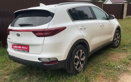 KIA Sportage IV рестайлинг, 2019 год, 2 300 000 рублей, 3 фотография