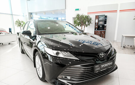 Toyota Camry, 2019 год, 2 288 000 рублей, 3 фотография