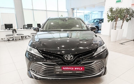 Toyota Camry, 2019 год, 2 288 000 рублей, 2 фотография