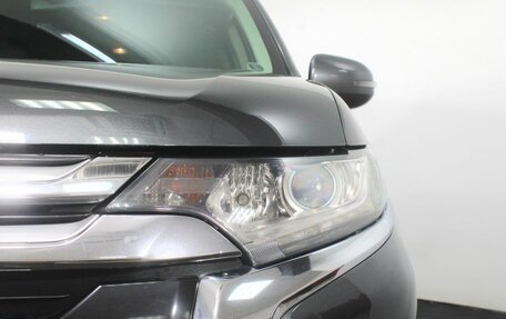 Mitsubishi Outlander III рестайлинг 3, 2016 год, 1 424 000 рублей, 23 фотография
