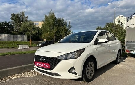 Hyundai Solaris II рестайлинг, 2020 год, 1 455 000 рублей, 6 фотография