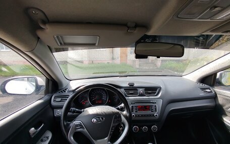 KIA Rio III рестайлинг, 2016 год, 1 100 000 рублей, 22 фотография