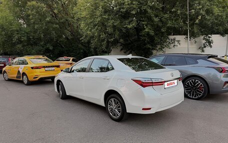 Toyota Corolla, 2018 год, 1 999 999 рублей, 5 фотография