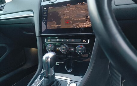Volkswagen Golf VII, 2019 год, 1 775 000 рублей, 10 фотография