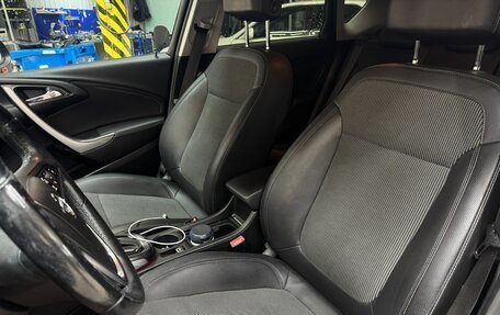 Opel Astra J, 2010 год, 680 000 рублей, 7 фотография