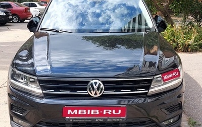 Volkswagen Tiguan II, 2020 год, 2 320 000 рублей, 1 фотография