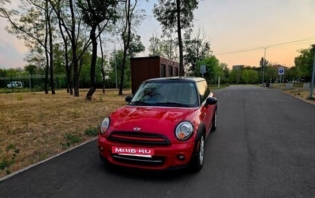 MINI Hatch, 2013 год, 1 050 000 рублей, 4 фотография