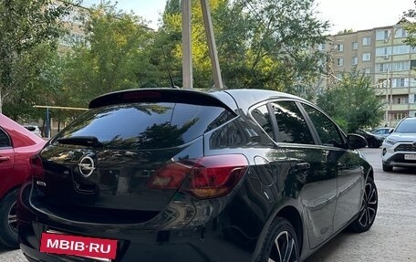 Opel Astra J, 2011 год, 749 999 рублей, 5 фотография