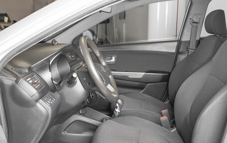 KIA Rio III рестайлинг, 2012 год, 810 000 рублей, 10 фотография