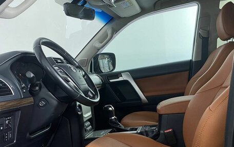 Toyota Land Cruiser Prado 150 рестайлинг 2, 2018 год, 4 530 000 рублей, 10 фотография