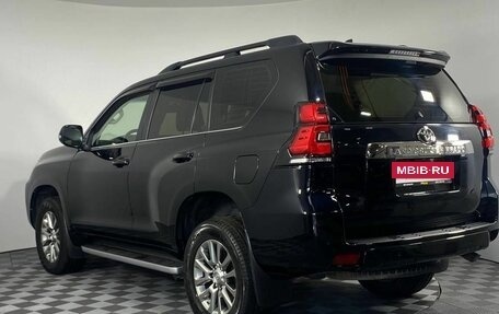 Toyota Land Cruiser Prado 150 рестайлинг 2, 2018 год, 4 530 000 рублей, 7 фотография