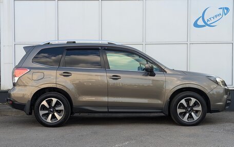 Subaru Forester, 2018 год, 1 999 000 рублей, 4 фотография