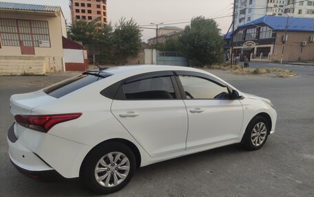 Hyundai Solaris II рестайлинг, 2020 год, 1 300 000 рублей, 2 фотография