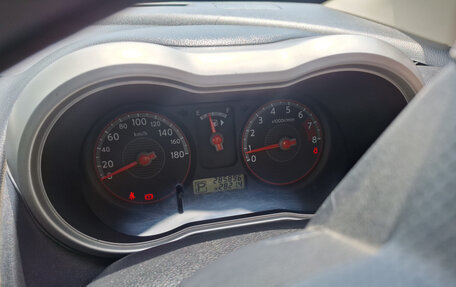 Nissan Note II рестайлинг, 2005 год, 650 000 рублей, 13 фотография