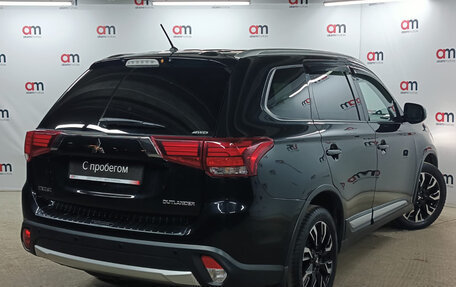 Mitsubishi Outlander III рестайлинг 3, 2015 год, 1 349 000 рублей, 4 фотография