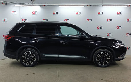 Mitsubishi Outlander III рестайлинг 3, 2015 год, 1 349 000 рублей, 8 фотография