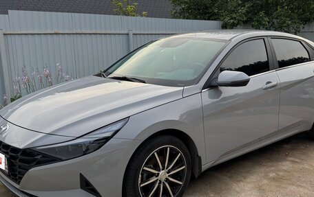 Hyundai Elantra, 2021 год, 2 190 000 рублей, 2 фотография