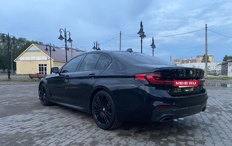 BMW 5 серия, 2018 год, 4 730 000 рублей, 3 фотография