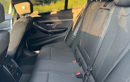 BMW 3 серия, 2015 год, 2 330 000 рублей, 15 фотография
