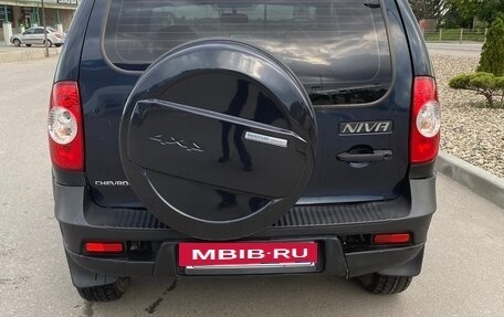 Chevrolet Niva I рестайлинг, 2010 год, 440 000 рублей, 6 фотография