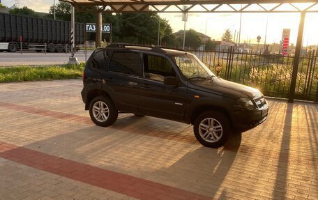 Chevrolet Niva I рестайлинг, 2010 год, 440 000 рублей, 9 фотография