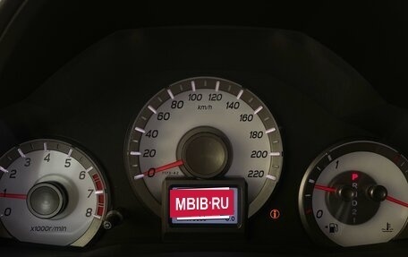 Honda Pilot III рестайлинг, 2011 год, 2 250 000 рублей, 18 фотография