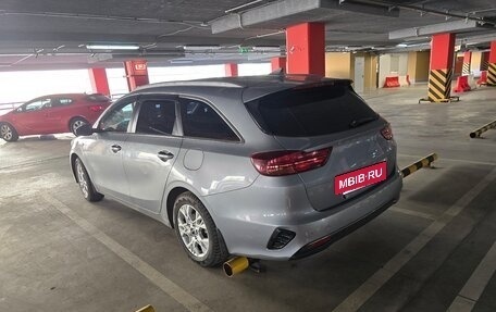 KIA cee'd III, 2021 год, 1 600 000 рублей, 2 фотография