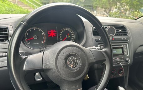 Volkswagen Polo VI (EU Market), 2013 год, 800 000 рублей, 11 фотография