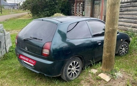Mitsubishi Colt VI рестайлинг, 1996 год, 110 000 рублей, 3 фотография