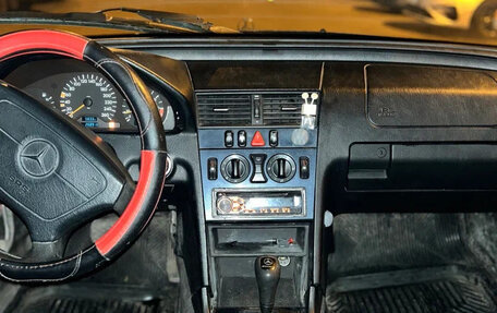 Mercedes-Benz C-Класс, 1997 год, 320 000 рублей, 5 фотография