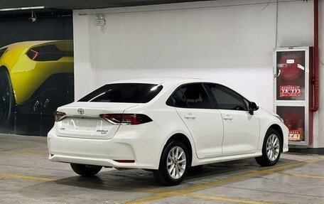 Toyota Corolla, 2021 год, 1 340 000 рублей, 5 фотография