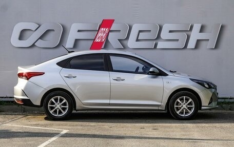 Hyundai Solaris II рестайлинг, 2021 год, 1 580 000 рублей, 5 фотография