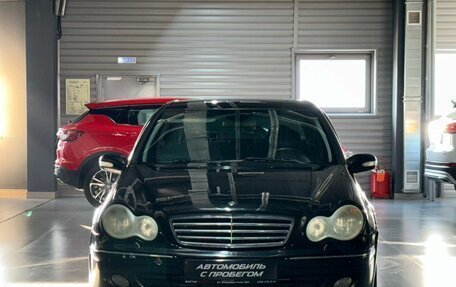 Mercedes-Benz C-Класс, 2005 год, 588 000 рублей, 2 фотография