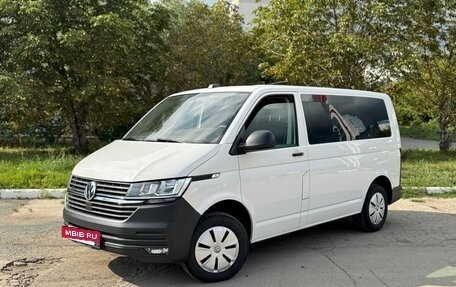 Volkswagen Transporter T6 рестайлинг, 2021 год, 3 500 000 рублей, 8 фотография